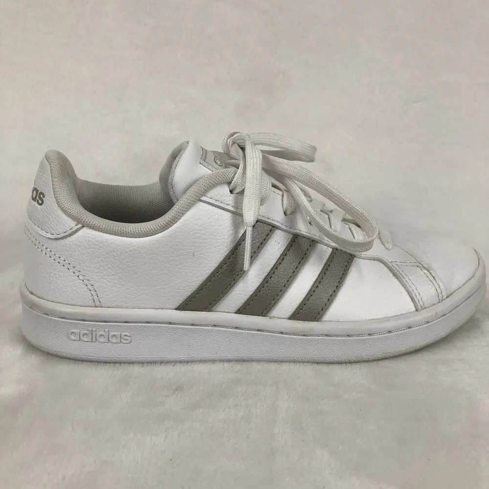 Adidas Sneakers Women’s Size 6 Grand Court White Metallic Silver Stripe Tennis